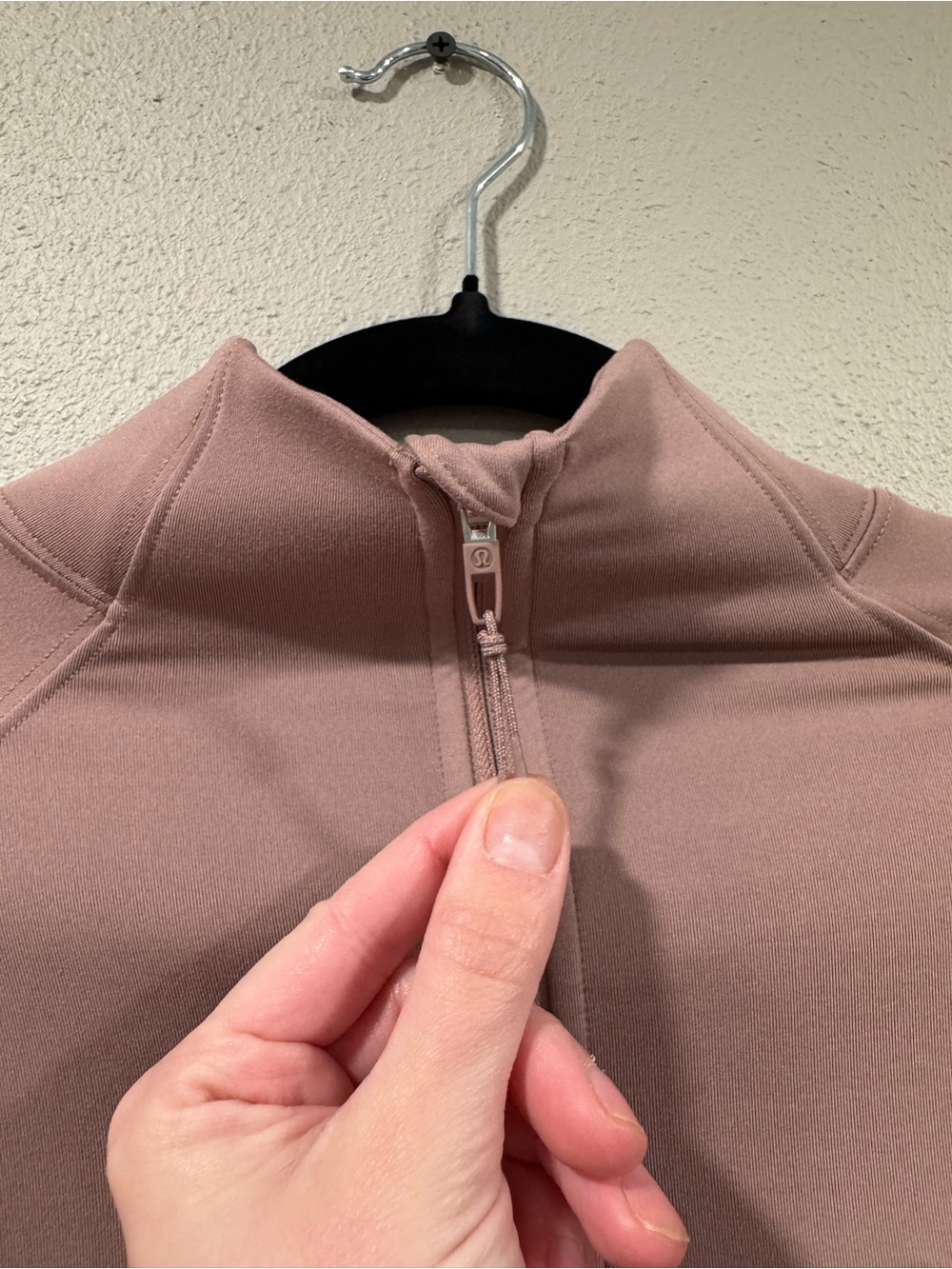 Lululemon it’s a Rulu Half Zip Pullover - Picture 3 of 6